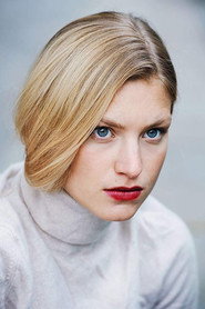 Анна Платен