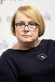 Илона Лепковска