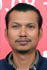 Aphisit Hama