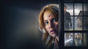 Девушка в окне (фильм, 2022)