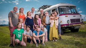 Негодяи в дороге (сериал, 2022)