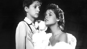 Любовь, Странная Любовь (фильм, 1982)