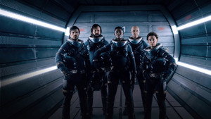 Летящие сквозь ночь (сериал, 2018)