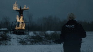 Пепел и пыль (фильм, 2022)