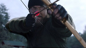 Забудь всё и беги (фильм, 2021)