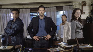 Говорящий с призраками (сериал, 2002)