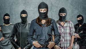 Женщины мафии (сериал, 2018)