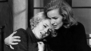 Момент за моментом (фильм, 1966)