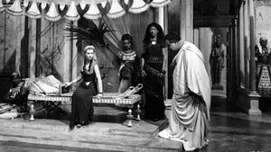 Цезарь и Клеопатра (фильм, 1945)