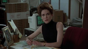 Временная секретарша	The Temp (фильм, 1993)