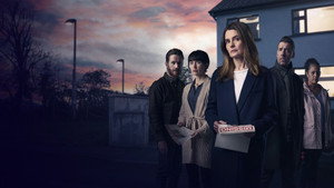 Дом через дорогу (сериал, 2022)