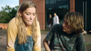 Это всё Изи (фильм, 2018)