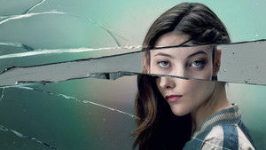 Девушка в зеркале (сериал, 2022)