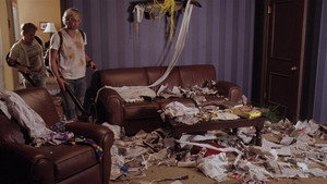 Дом вдребезги (фильм, 2008)