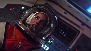 Люси в небесах (фильм, 2019)